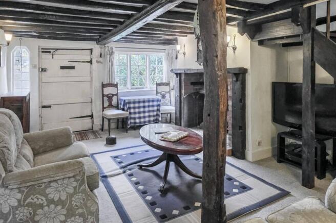 2 The Green, Bisham, Marlow SL7 1RY