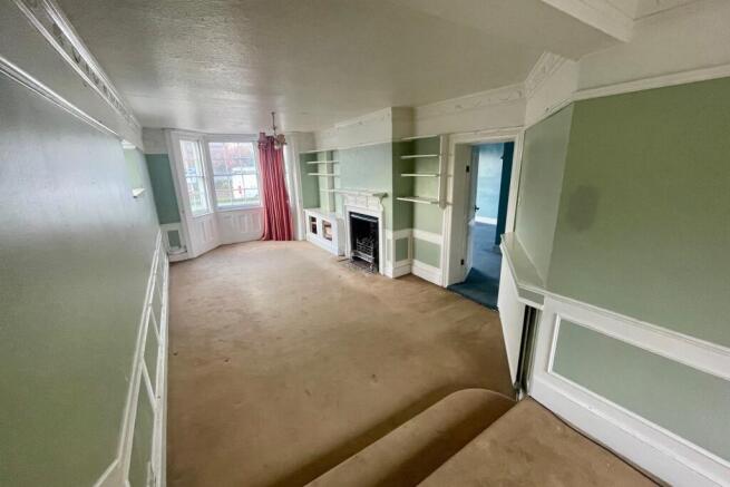 Woodgate, London Road, Epsom, Surrey, KT17 2BB