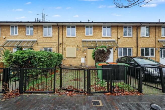 150 Winsor Terrace, Winsor Park Estate, Beckton, London E6 6LD