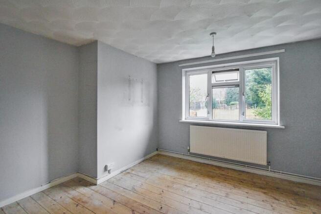 32 Ladbrooke Crescent, Sidcup, DA14 4RT