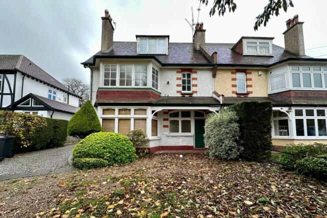 6 Birdhurst Gardens, South Croydon, Surrey, CR2 7DT