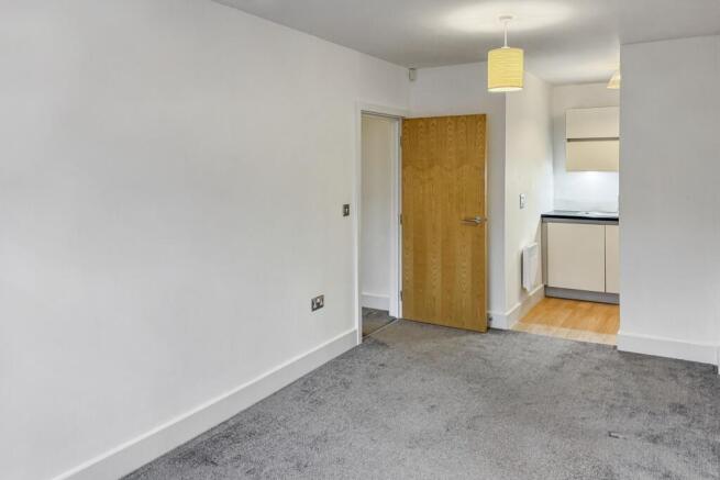 Flat 6, 250 High Street, Birmingham, West Midlands, B17 9PT