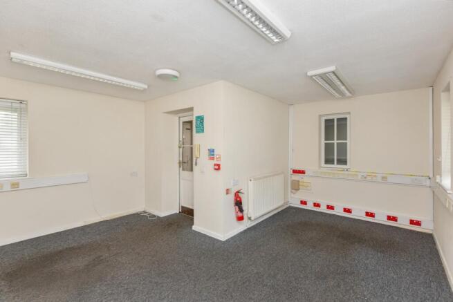 4 Woodhouse Court, Stantonbury, Milton Keynes MK14 6GB