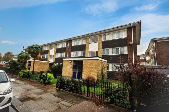 51 Barnes Wallis Court, Barnhill Road, Wembley HA9 9DN