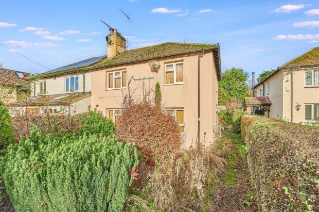 4 & 6 Meadowview Cottages, Cold Christmas Lane, Hertfordshire, SG12 7SW