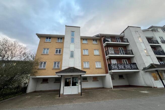 Flat 1, 1 Hermitage Close, Abbey Wood, London SE2 9PF