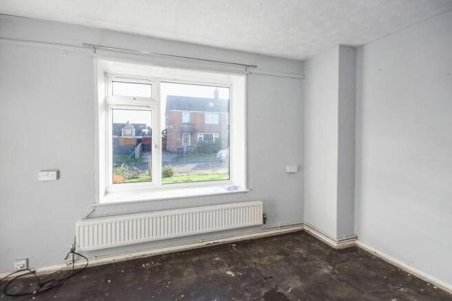 77 Harris Crescent, Needingworth, St. Ives, Cambridgeshire PE27 4TE