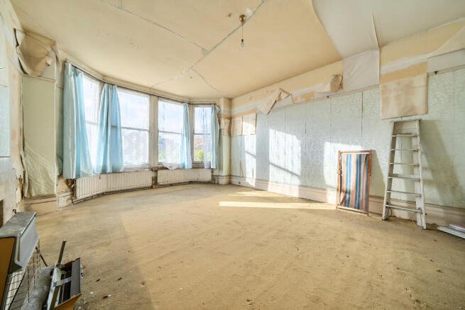 79 Bromley Road, Catford, London, SE6 2UF