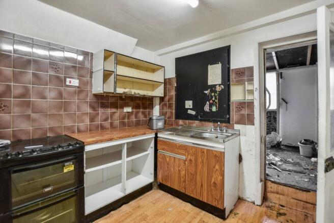 18 Ronver Road, London, SE12 0NJ