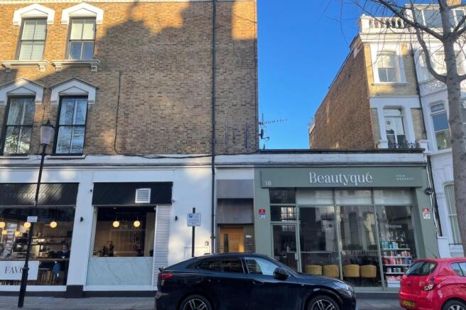 Flat 6 Howard Court, 1a Coleherne Road, Earls Court, London SW10 9BS