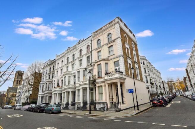 40F Powis Square, Notting Hill, London, W11 2AY