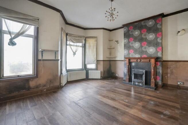 11b Ecclesbourne Road, Thornton Heath, Surrey, CR7 7BP