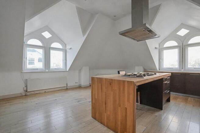 Flat 6 Howard Court, 1a Coleherne Road, Earls Court, London SW10 9BS