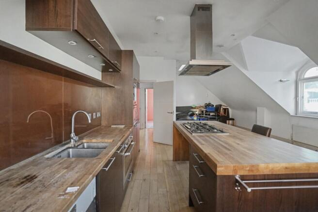 Flat 6 Howard Court, 1a Coleherne Road, Earls Court, London SW10 9BS