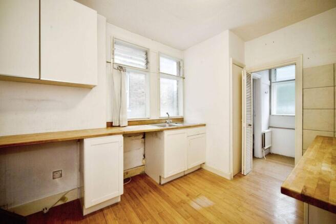 Flat 2, 126 Fleet Road, Hampstead Heath, London, NW3 2QX