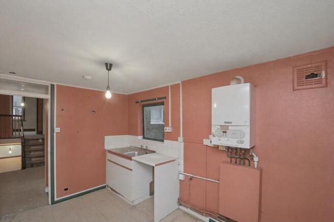 Flat B, 58 Inworth Street, Battersea, London, SW11 3EP