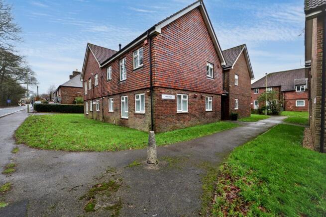 Flat 1 Park View, Durrants Road, Rowlands Castle, PO9 6BE