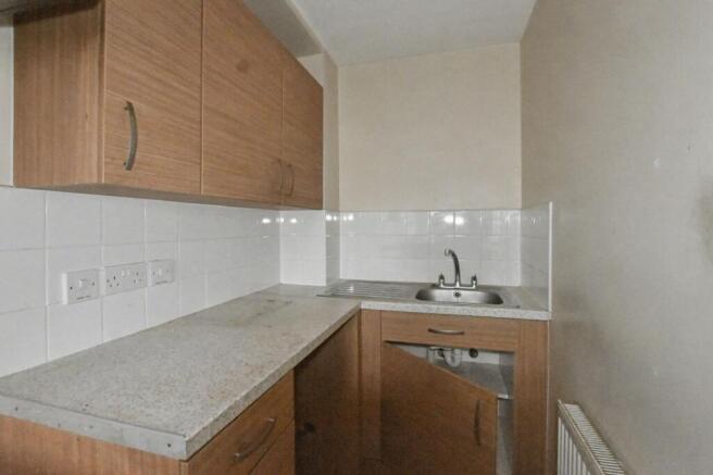 21 Daisy Road, Canning Town, London E16 4PT