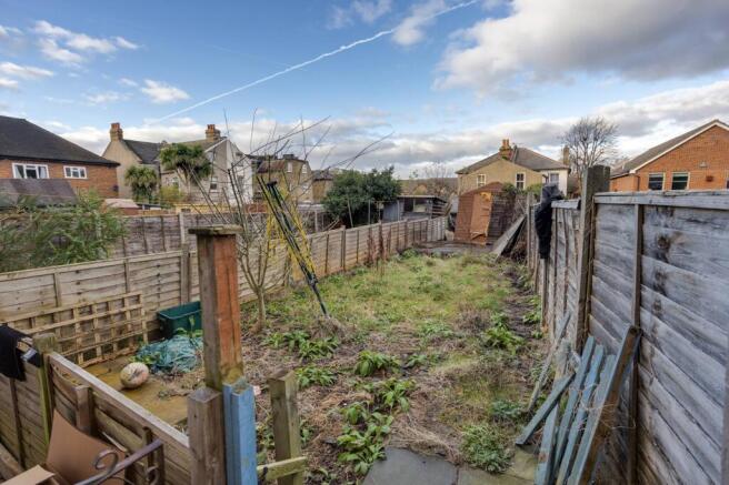 8 Falcourt Close, Sutton, Surrey, SM1 2RQ