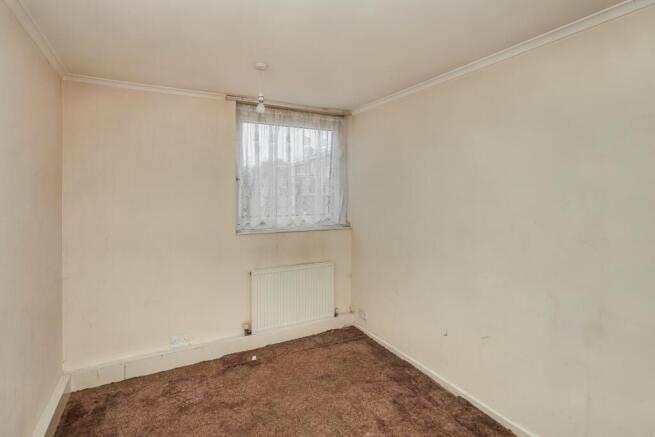 5 Victor Court, Victor Approach, Hornchurch, RM12 4XF