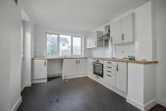 86 Long Catlis Road, Gillingham, Kent, ME8 9TA