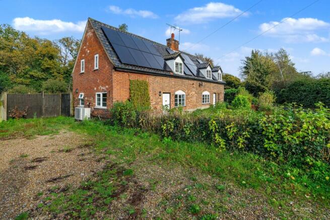 108 & 110 Old Yarmouth Road, Ellingham, Norfolk NR35 2PG