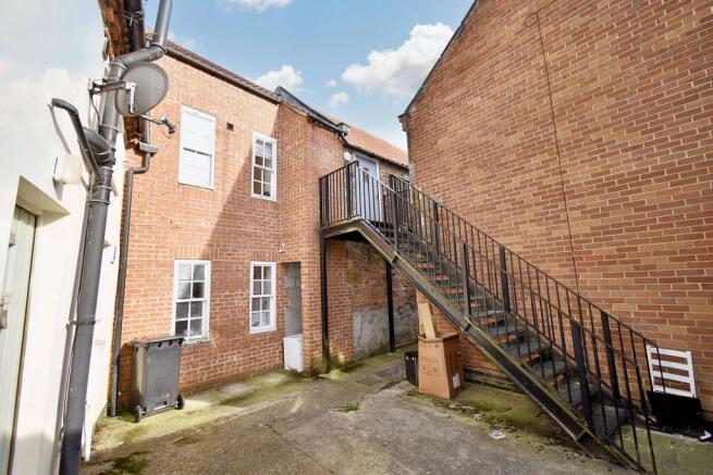 Flat 2, 10 High Street, Stokesley, Middlesbrough TS9 5DQ