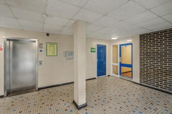 Flat 2 Campion House, Jocks Lane, Bracknell, RG42 1PG