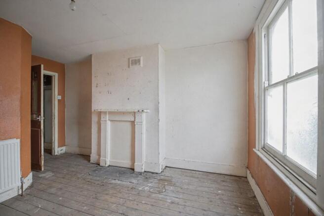 18B Knoll Road, Wandsworth, London, SW18 2DF