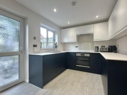 Webber Close, Ogwell, Newton Abbot, Devon