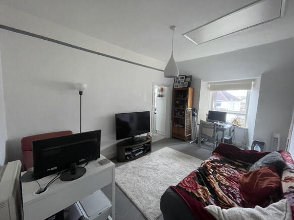 16227_R187186_IMG_02_0000_max_656x437.jpeg