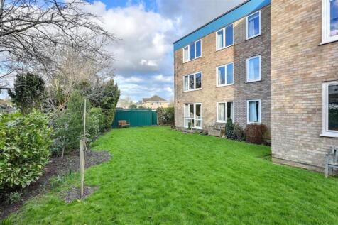 Thornton Court, Girton