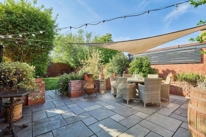 Edward Knight 202...