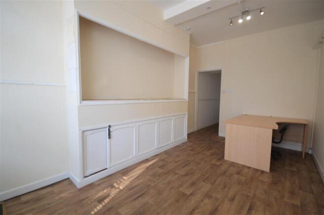 SHOP OFFICE AREA
