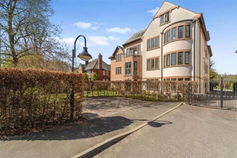 The Penthouse, Serenity, Moss Lane, Sale