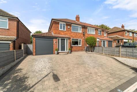 St. Martins Road, Sale