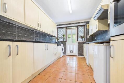 Appledore Lane, Wicken Green Village, Fakenham