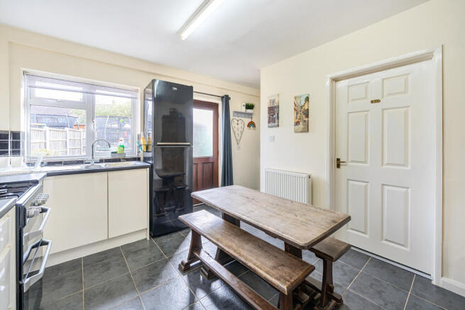 1320925-6-6881fba4d86a6