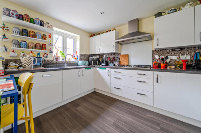 1375045-23-690888c452444