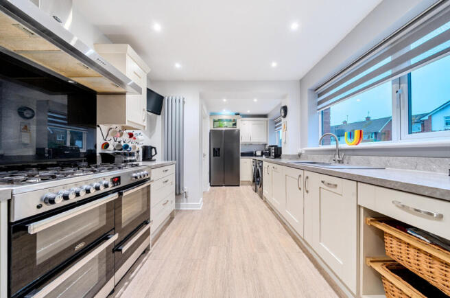 1380792-18-691371f336c11