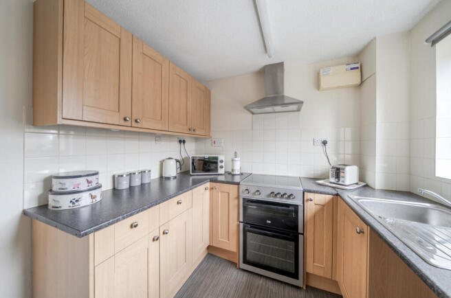 1392850-13-6941269fa586a