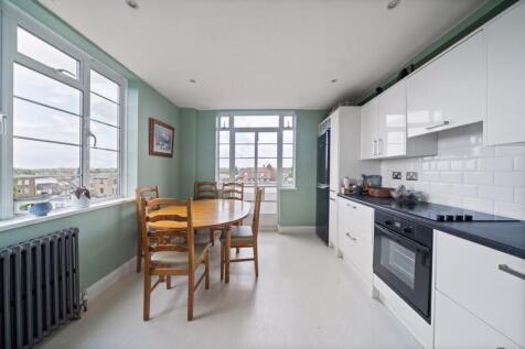 Du Cane Court Balham High Road Balham SW17 7JL