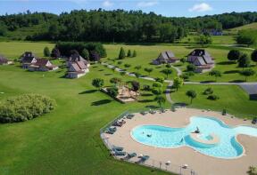 Photo of Aquitaine, Dordogne, Hautefort