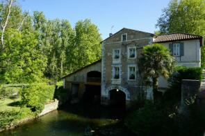 Photo of Aquitaine, Dordogne, Villetoureix