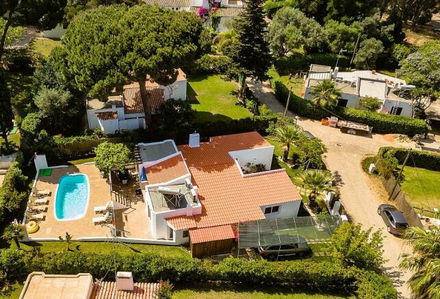 3 Bedroom Single Storey Villa Close To Beach, Albufeira