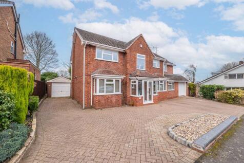 Poplar Rise, Little Aston, Sutton Coldfield, B74 4HT