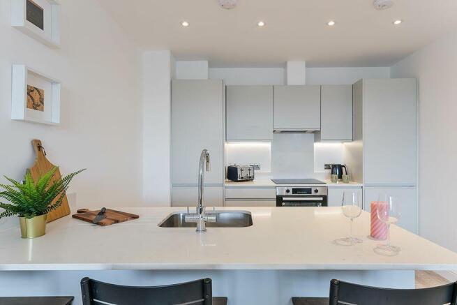 Flat 1 Kitchen 1.jpeg