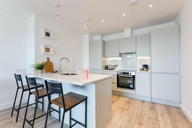 Flat 1 Kitchen.jpeg