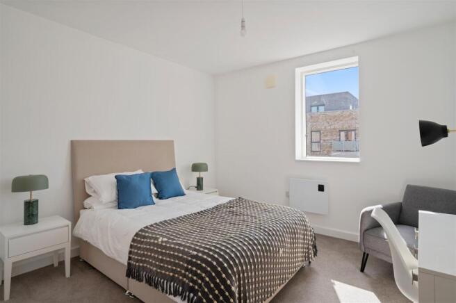 Bellingham Road 1-3, Apt 2.04 Ph4.jpg