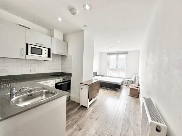 Studio Flat for Rent